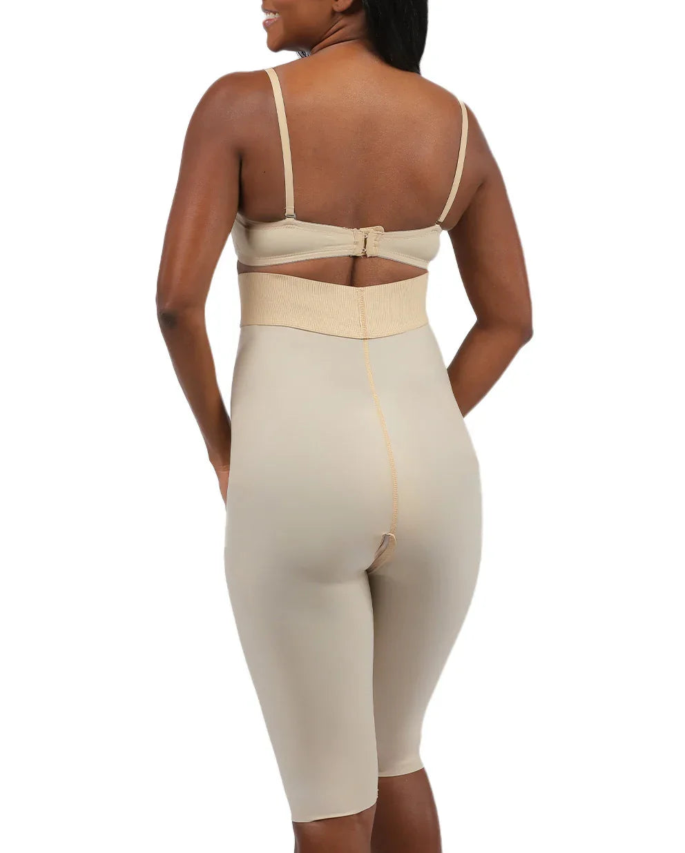 Rear view of the Gisella 2 mid-thigh girdle, demonstrating the full coverage of the buttocks and hips with a discrete fit under clothing.